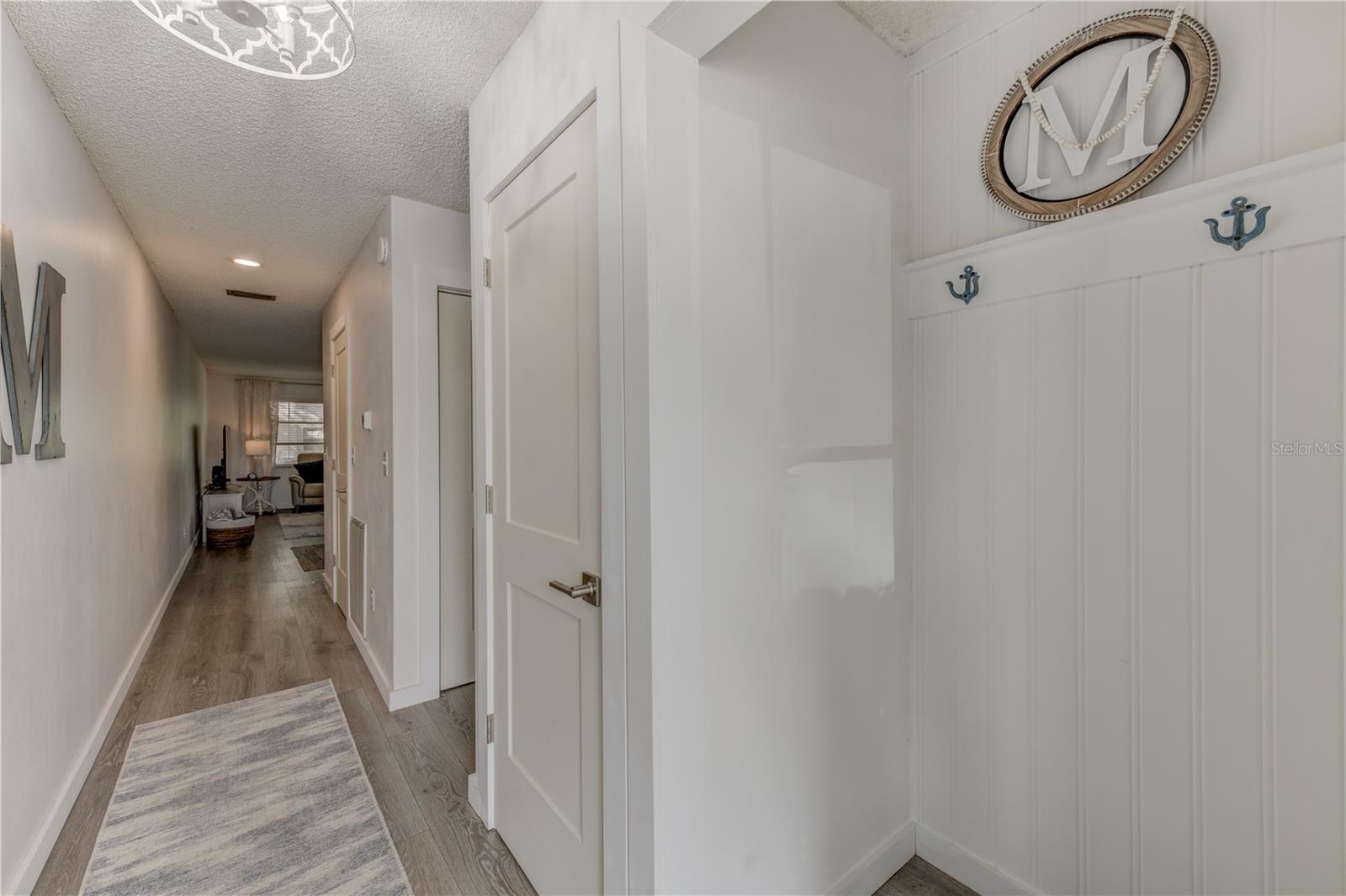 404 BRANDYWINE DR, LARGO, FL, 33771
