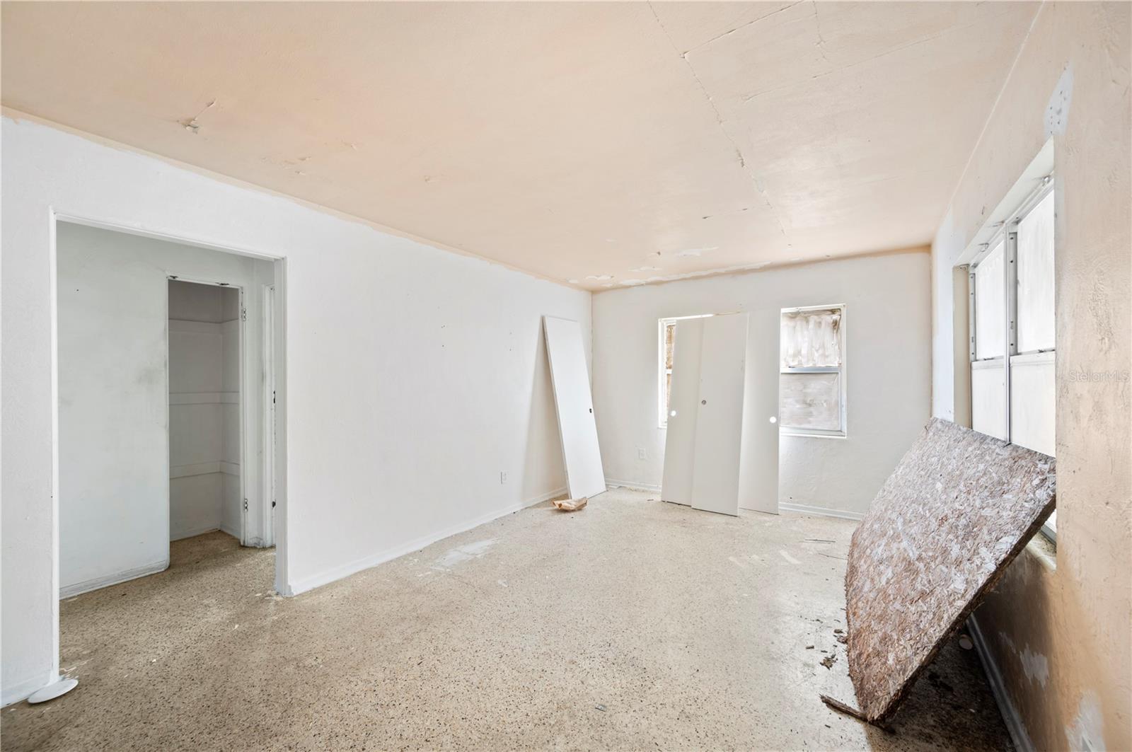 1568 S LAKE SHIPP DR, WINTER HAVEN, FL, 33880