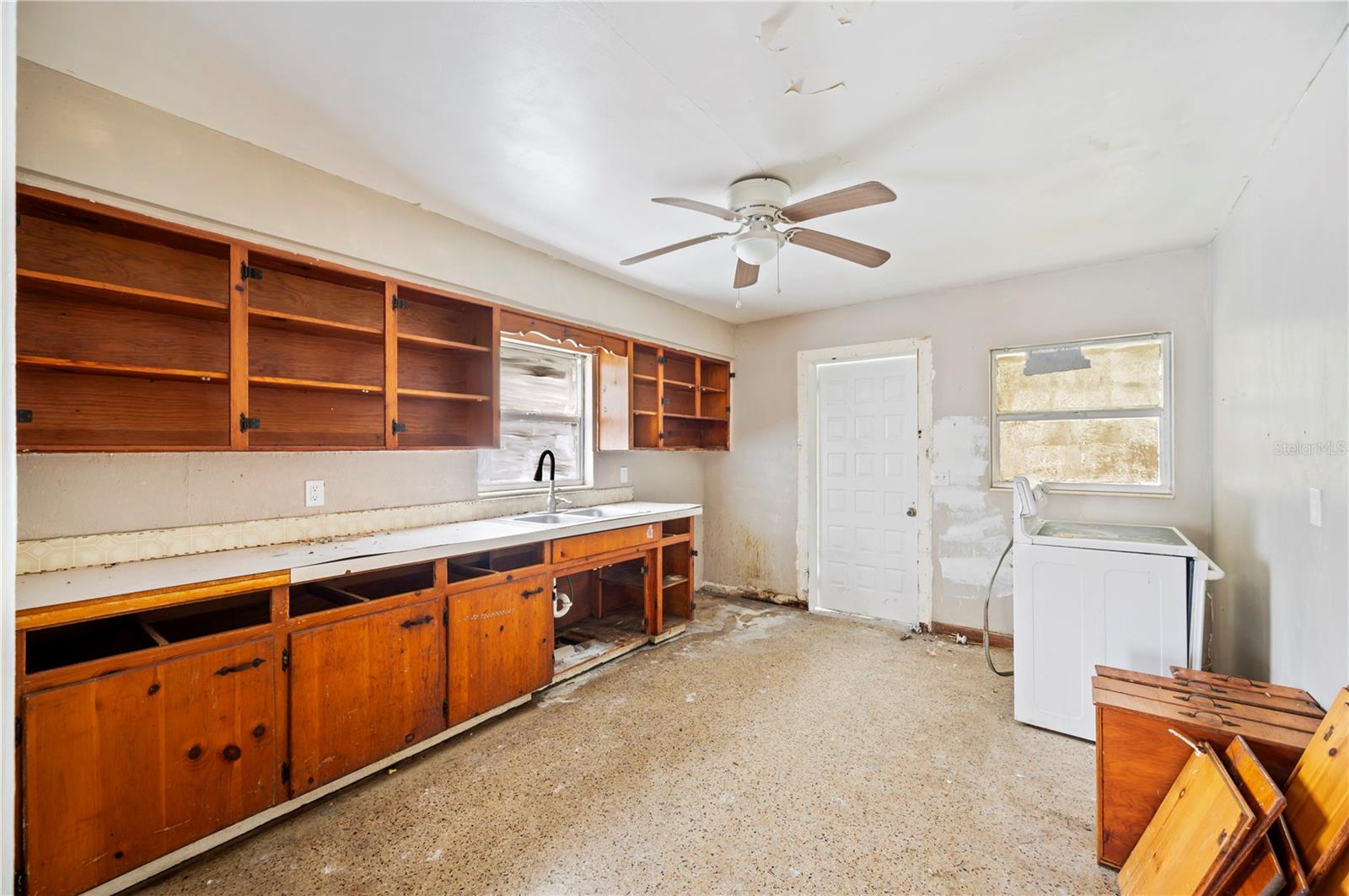 1568 S LAKE SHIPP DR, WINTER HAVEN, FL, 33880