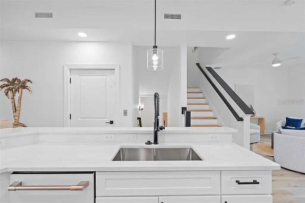 6418 MARGARITA SHORES LN, APOLLO BEACH, FL, 33572
