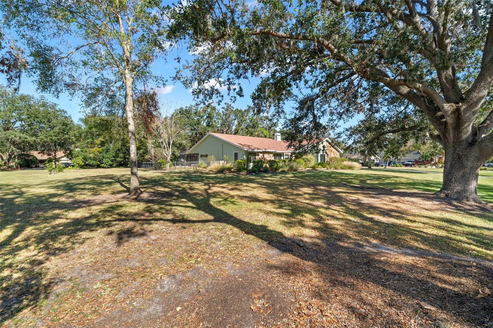 902 FLATWOOD CT, BRANDON, FL, 33511