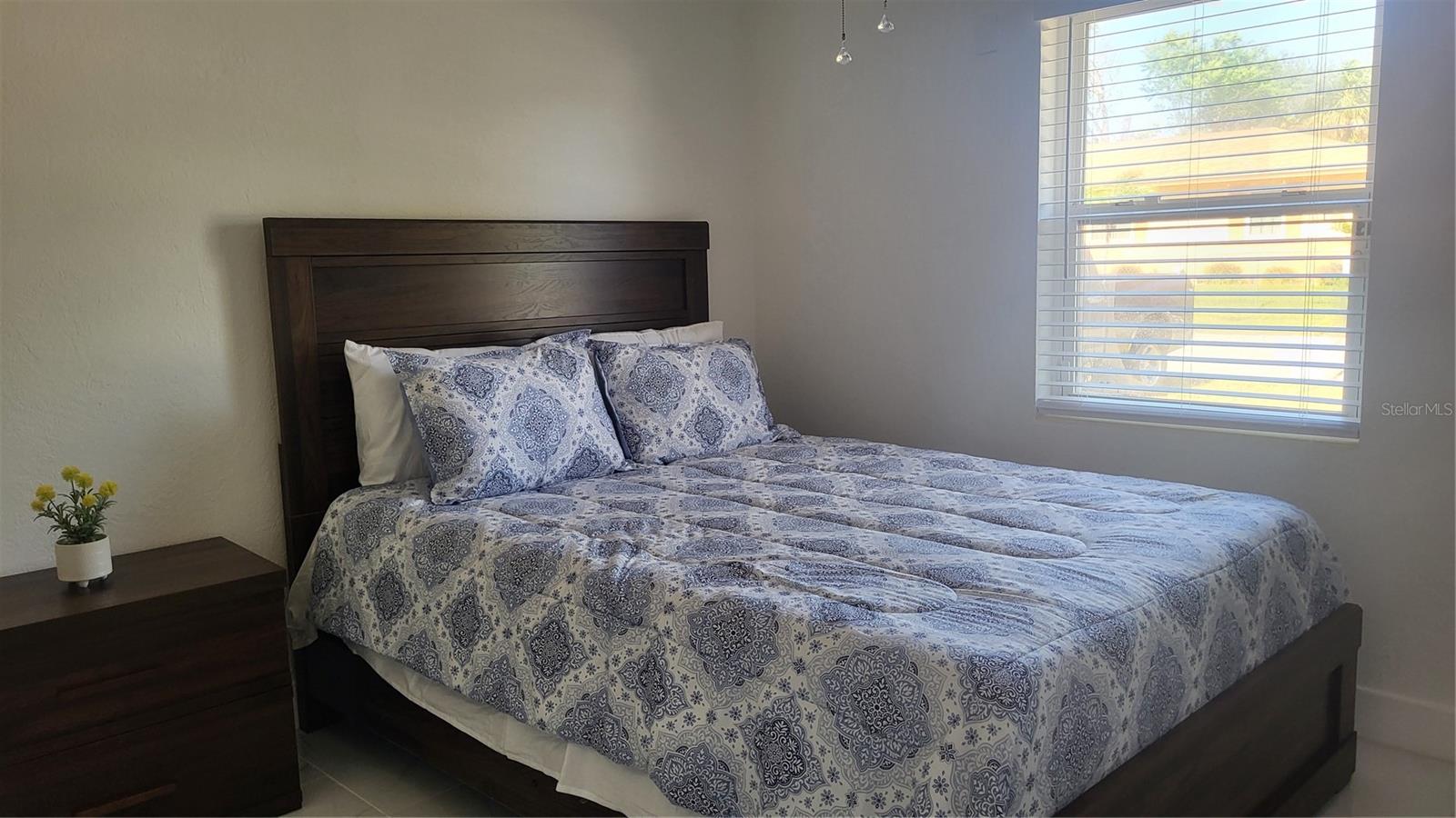 808 CATHERINE AVE, DAYTONA BEACH, FL, 32117
