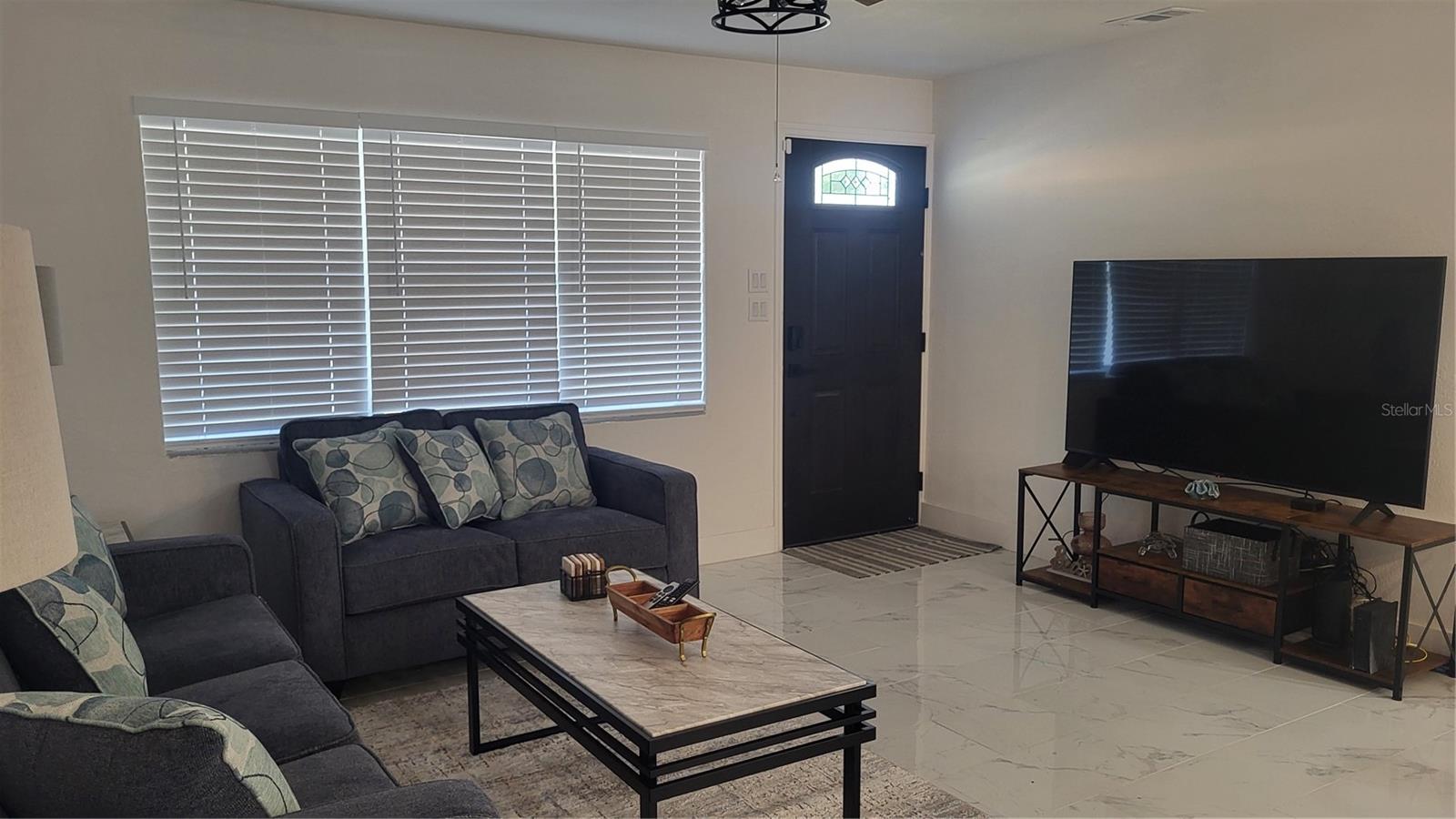 808 CATHERINE AVE, DAYTONA BEACH, FL, 32117