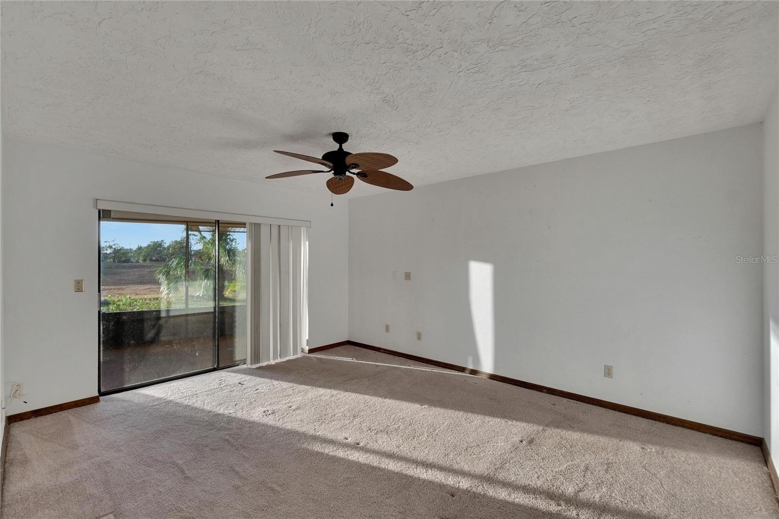 1903 COUNTRY CLUB CT, PLANT CITY, FL, 33566