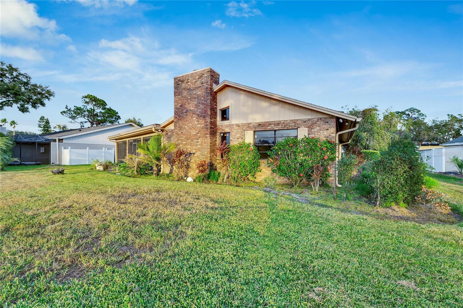 1903 COUNTRY CLUB CT, PLANT CITY, FL, 33566