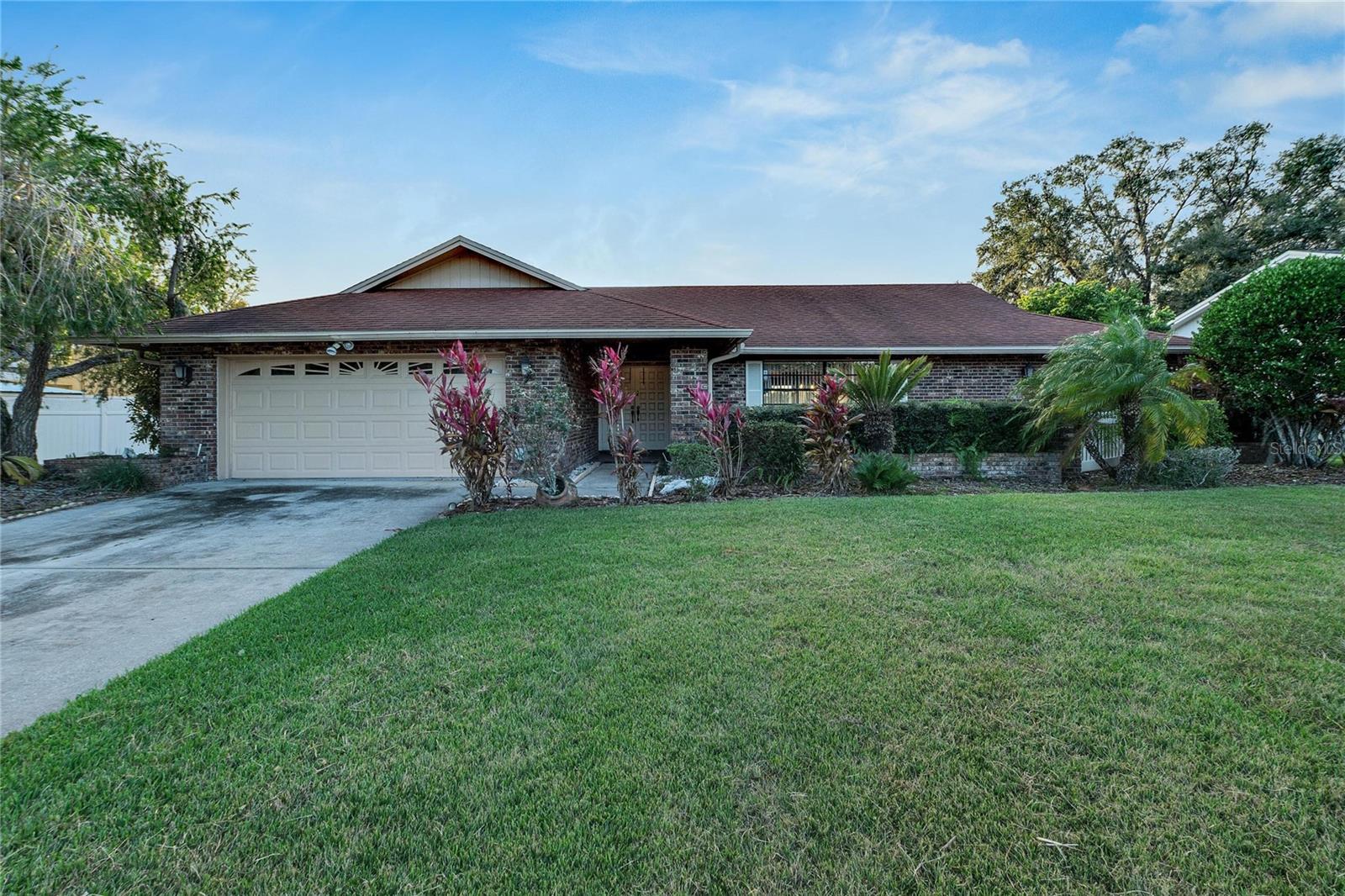 1903 COUNTRY CLUB CT, PLANT CITY, FL, 33566