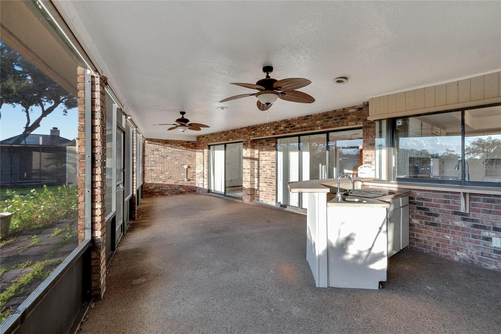 1903 COUNTRY CLUB CT, PLANT CITY, FL, 33566