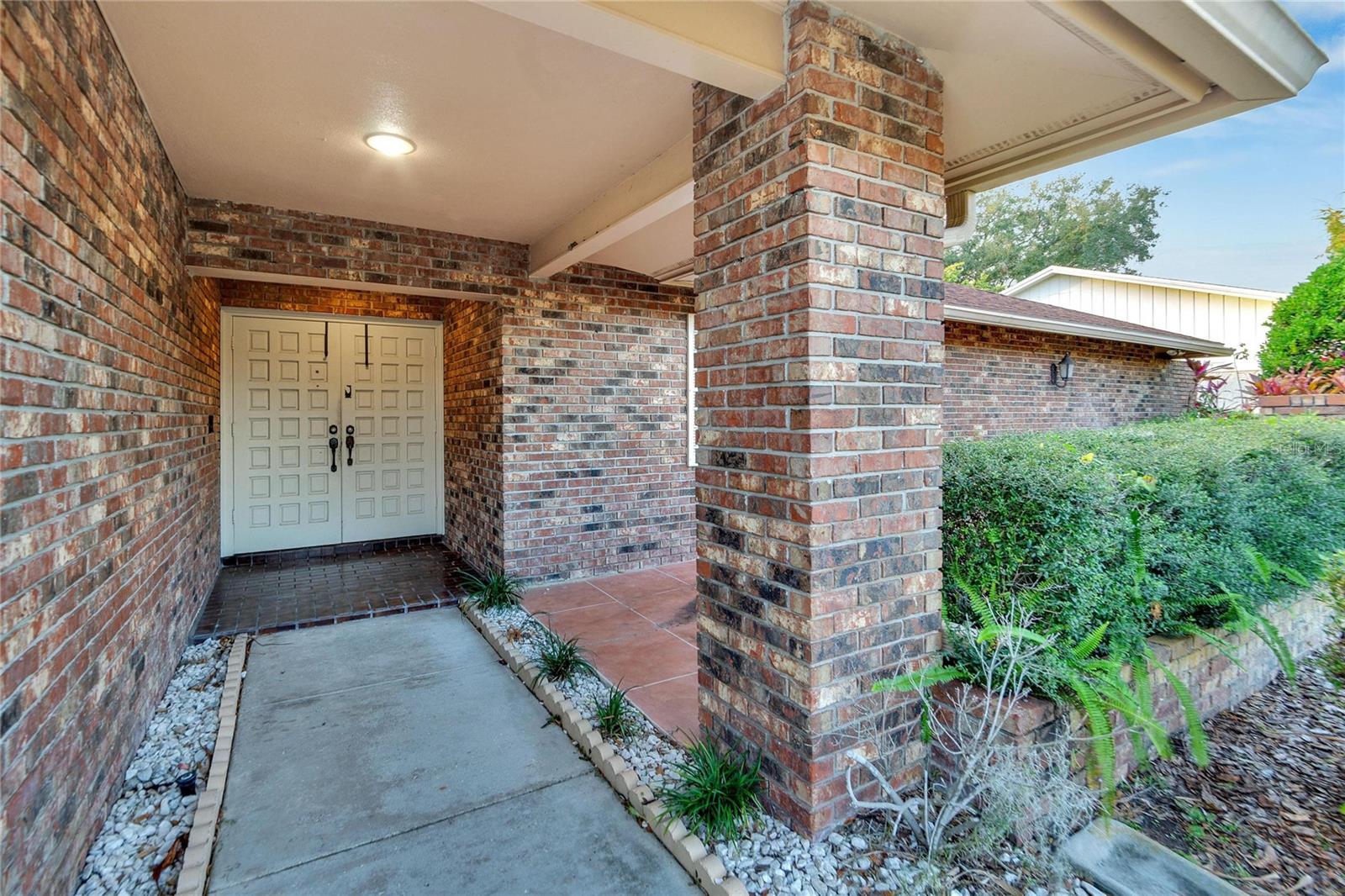 1903 COUNTRY CLUB CT, PLANT CITY, FL, 33566