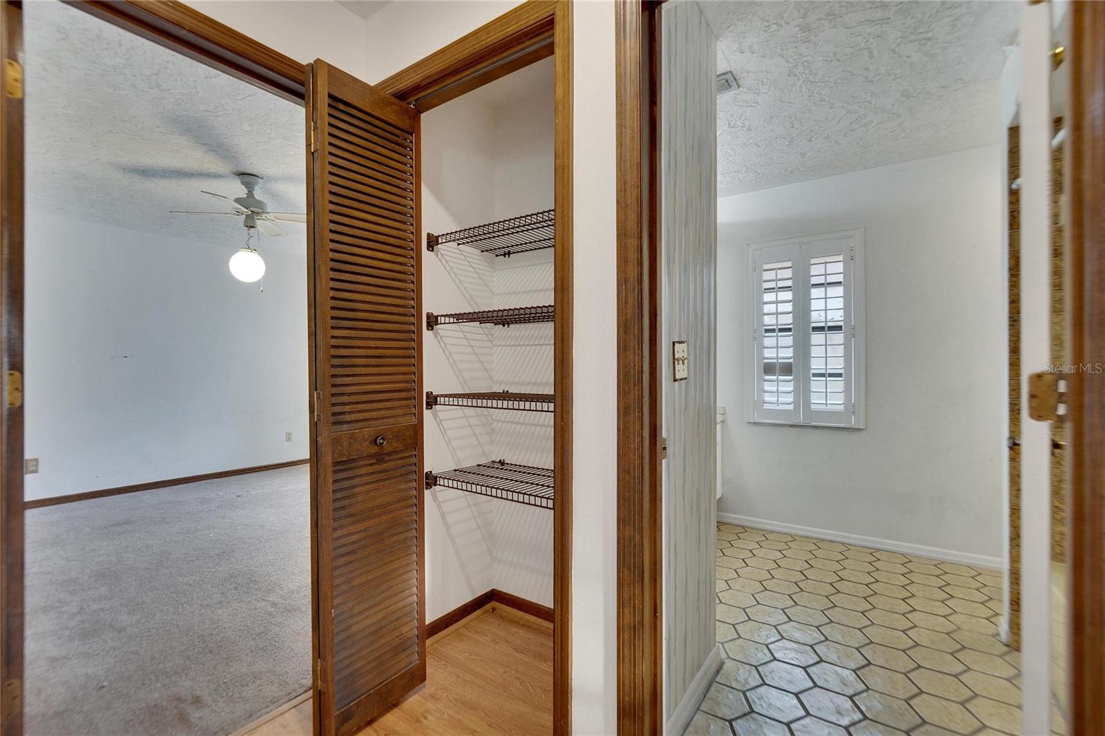 1903 COUNTRY CLUB CT, PLANT CITY, FL, 33566