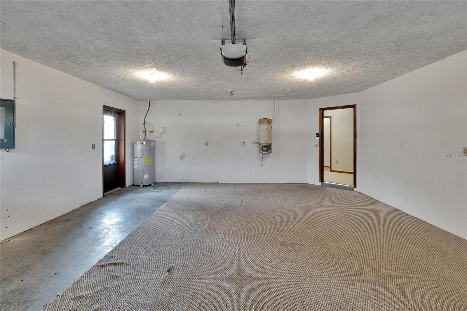 1903 COUNTRY CLUB CT, PLANT CITY, FL, 33566