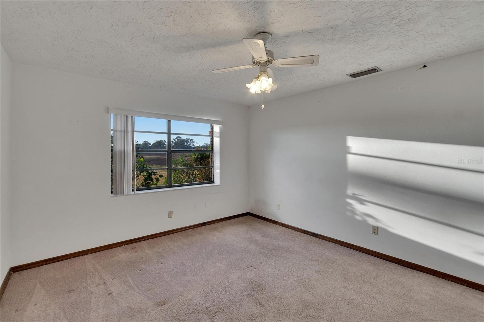 1903 COUNTRY CLUB CT, PLANT CITY, FL, 33566