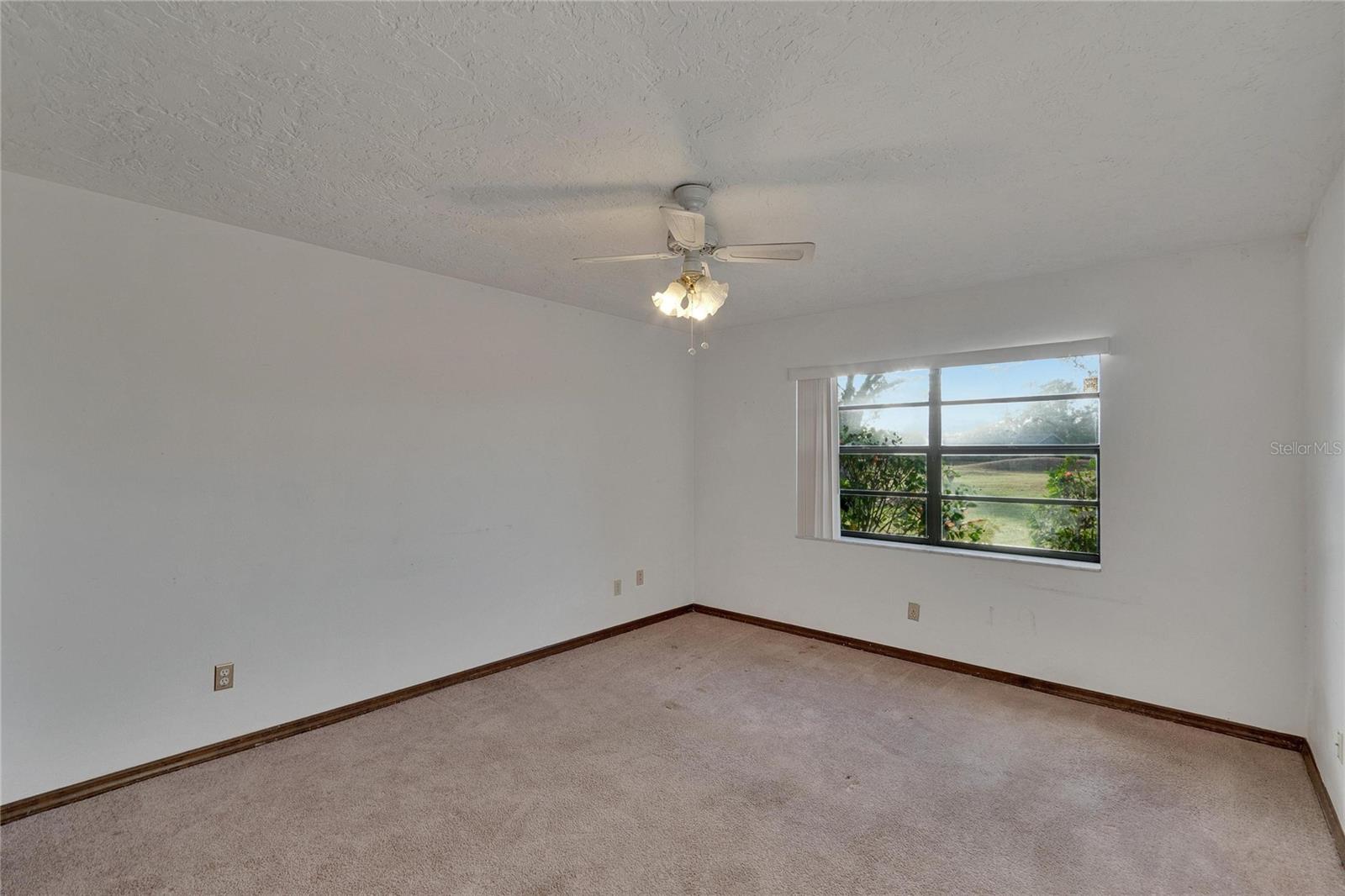 1903 COUNTRY CLUB CT, PLANT CITY, FL, 33566