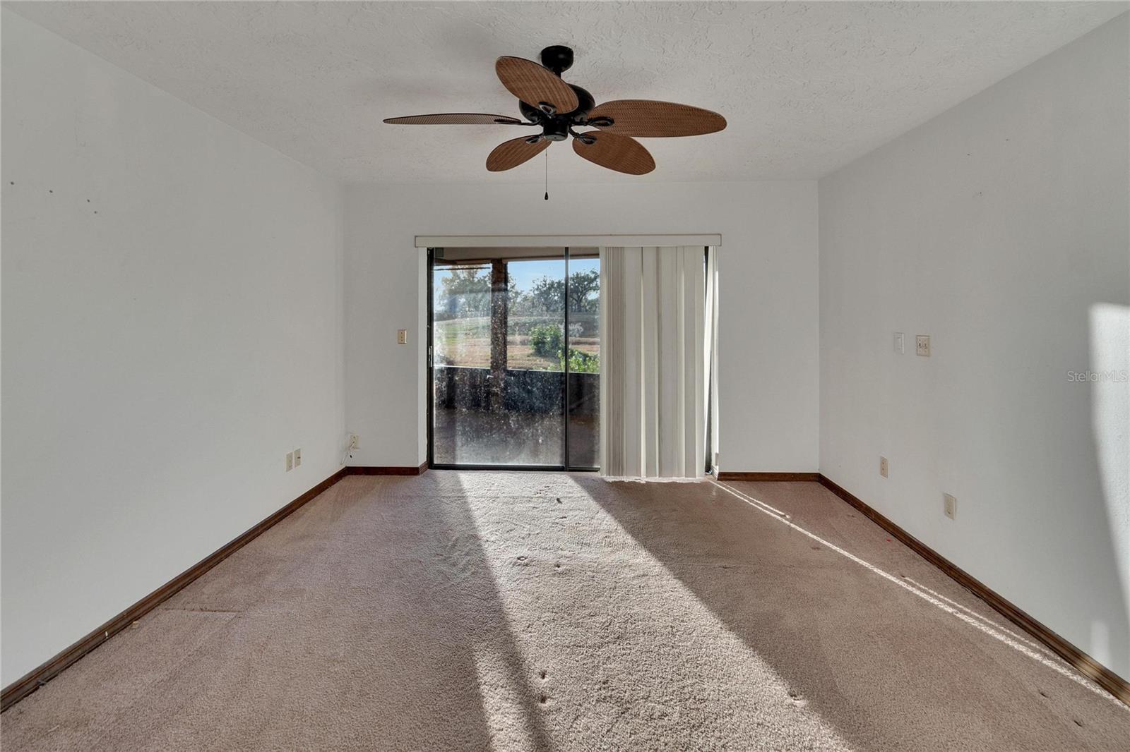 1903 COUNTRY CLUB CT, PLANT CITY, FL, 33566