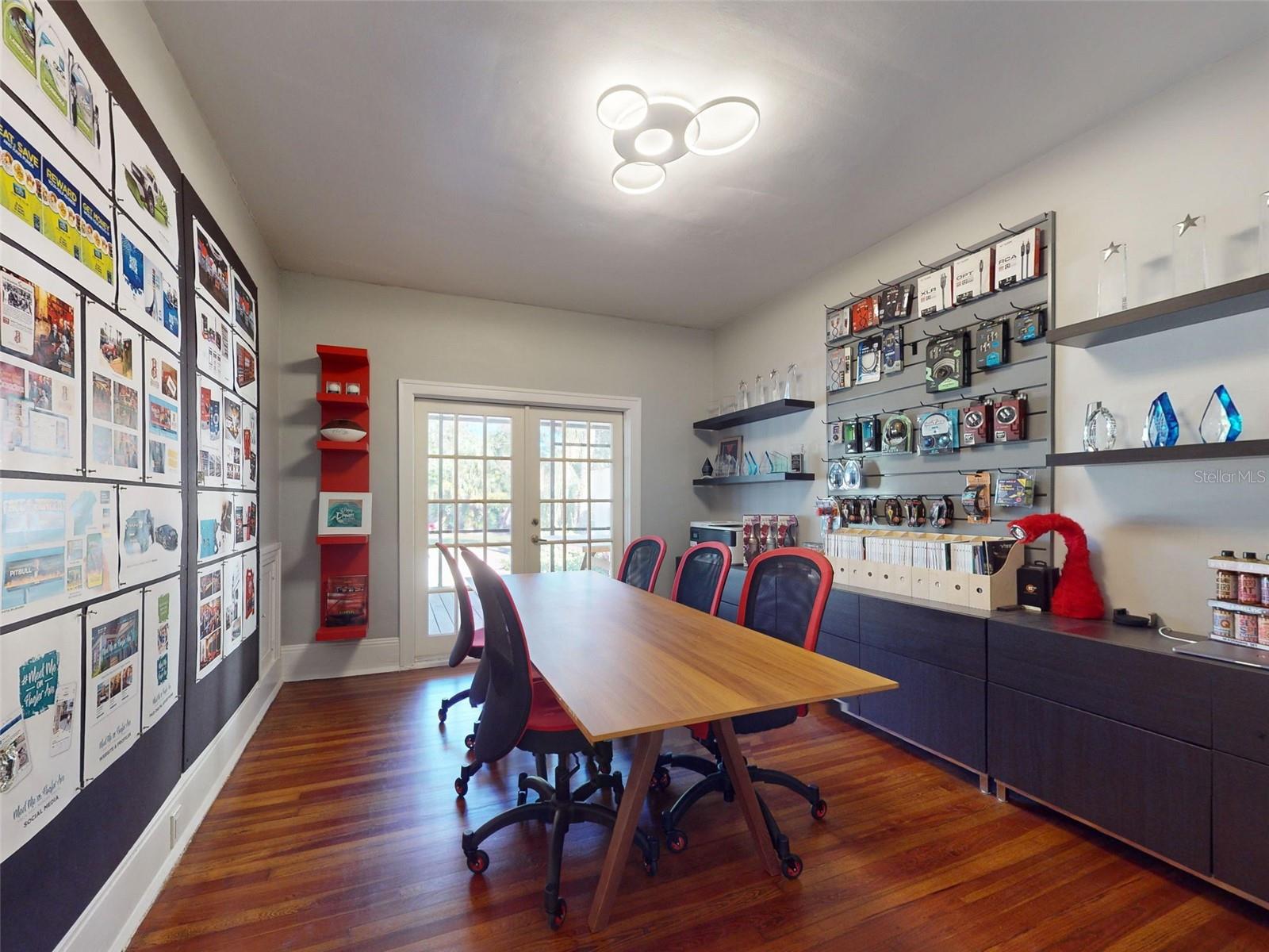 215 WASHINGTON ST, NEW SMYRNA BEACH, FL, 32168