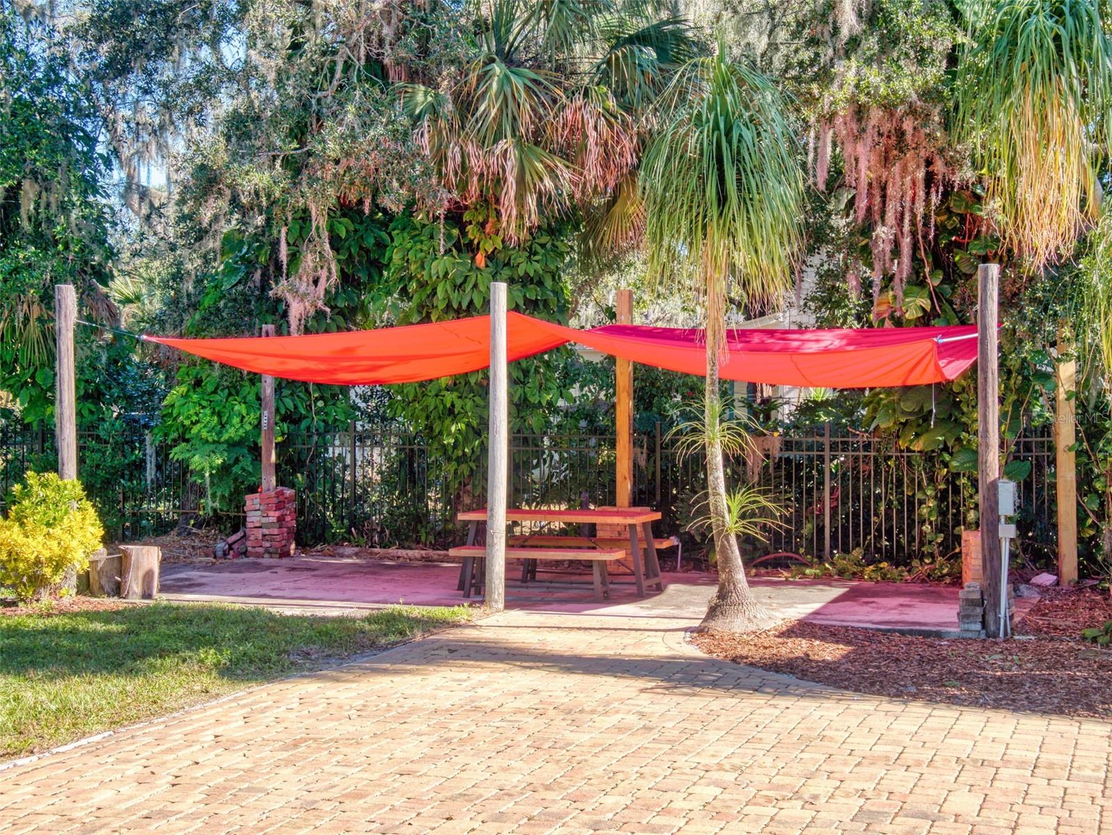 215 WASHINGTON ST, NEW SMYRNA BEACH, FL, 32168