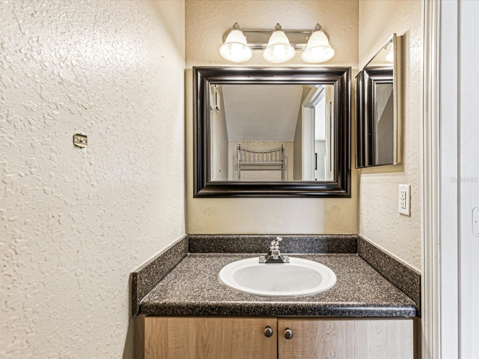 3653 KINGS RD #102, PALM HARBOR, FL, 34685