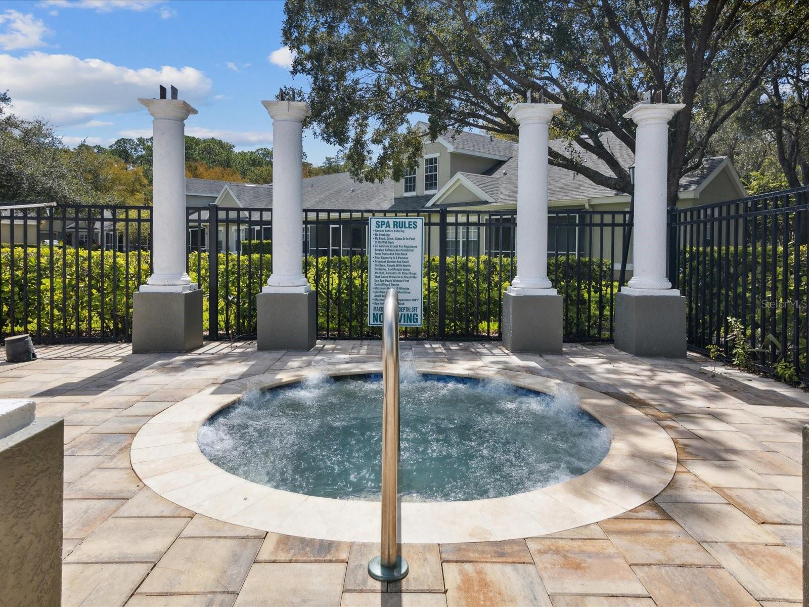 3653 KINGS RD #102, PALM HARBOR, FL, 34685
