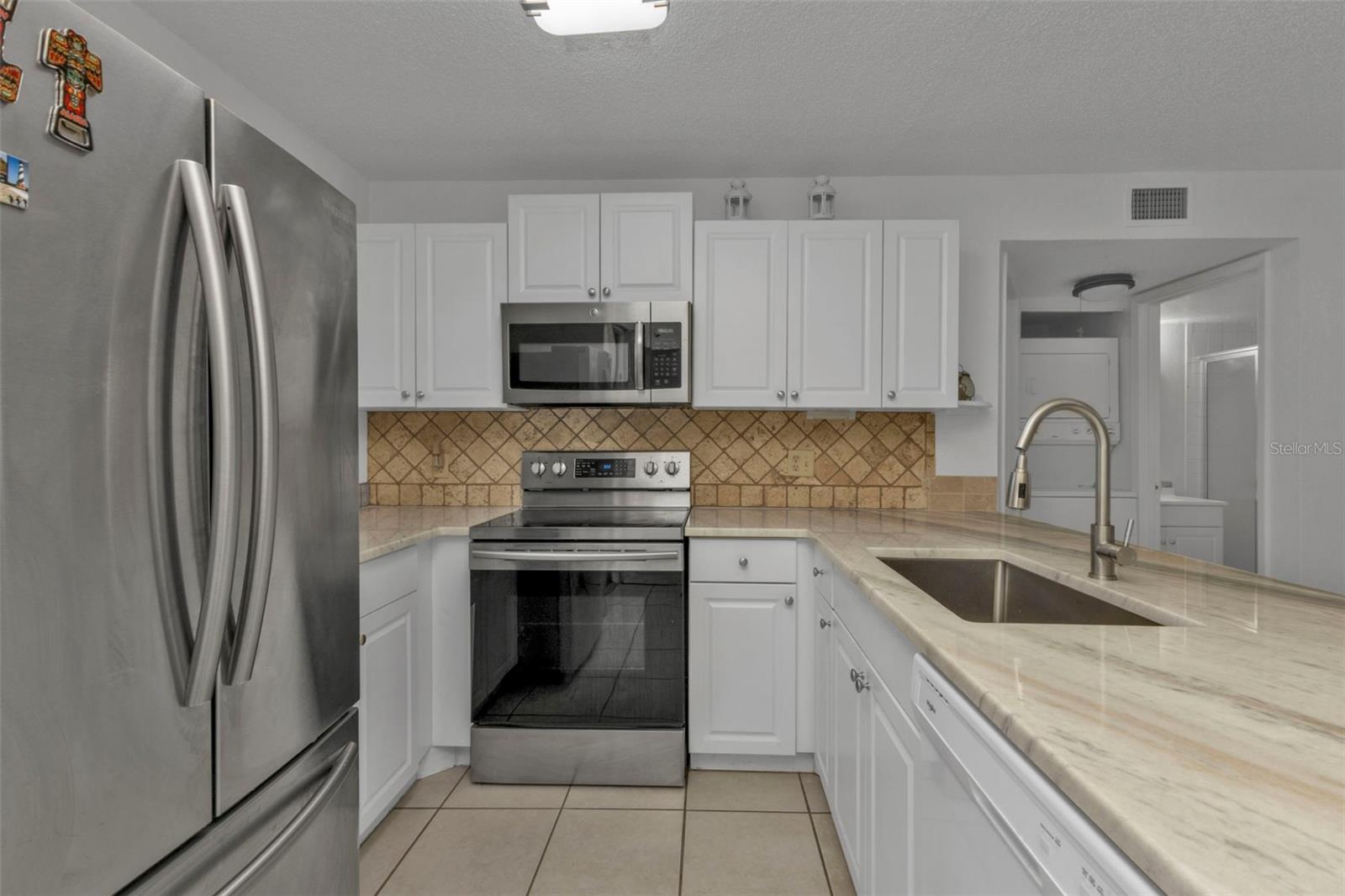 25100 SANDHILL BLVD #B-103, PUNTA GORDA, FL, 33983
