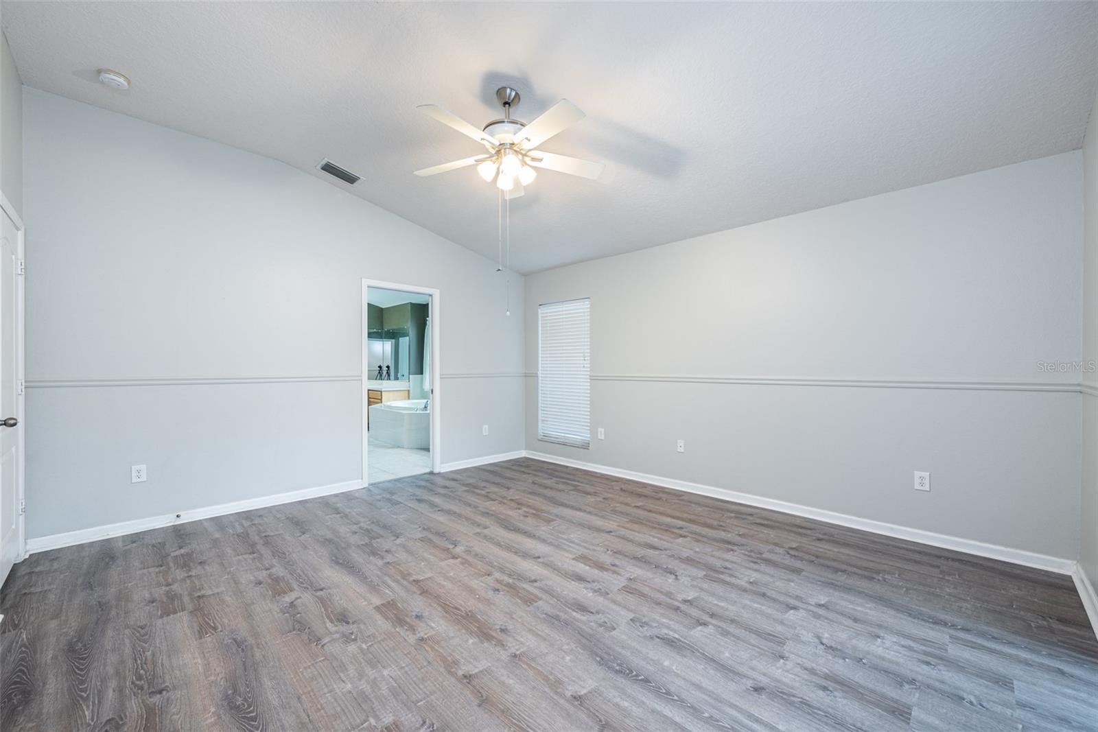 2044 HEARTLAND CIR, VALRICO, FL, 33594