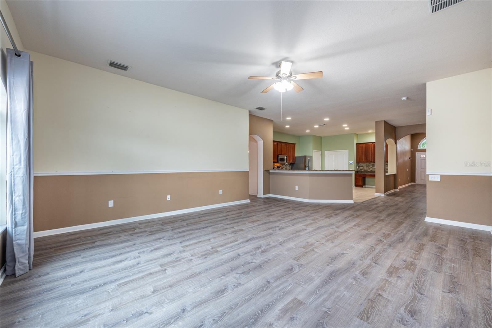 2044 HEARTLAND CIR, VALRICO, FL, 33594