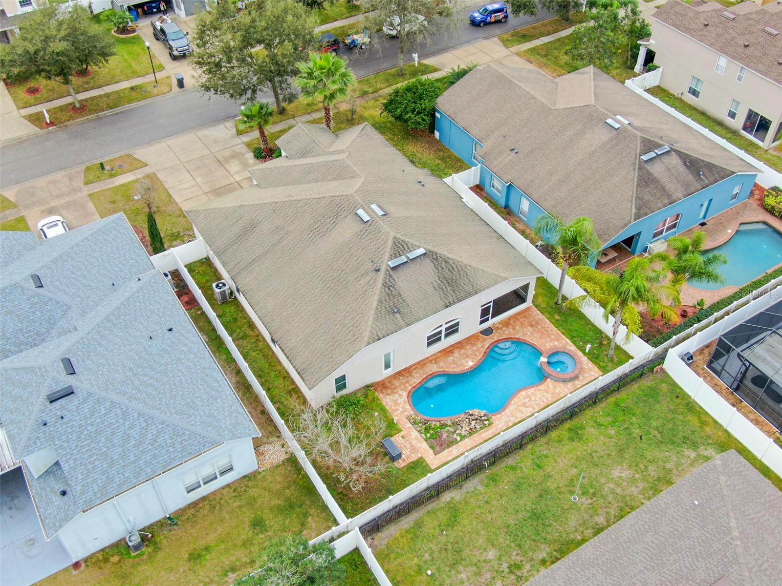 2044 HEARTLAND CIR, VALRICO, FL, 33594