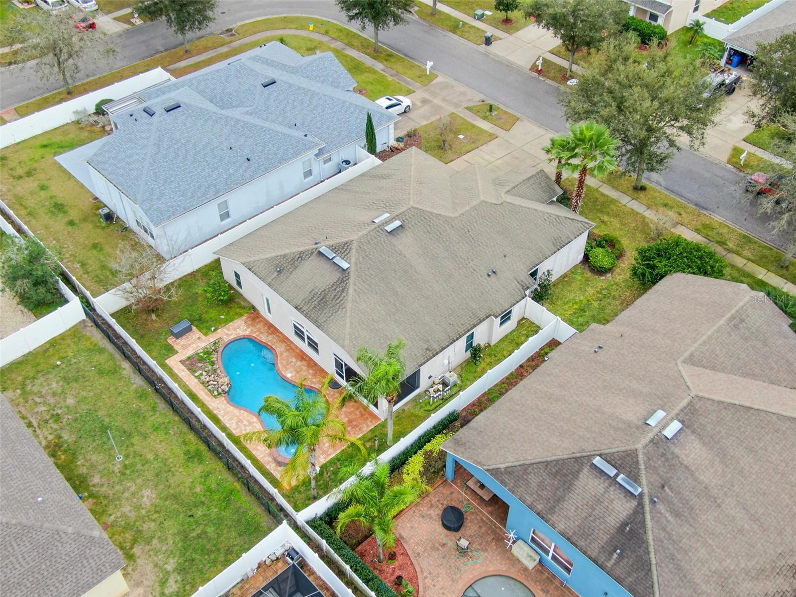 2044 HEARTLAND CIR, VALRICO, FL, 33594