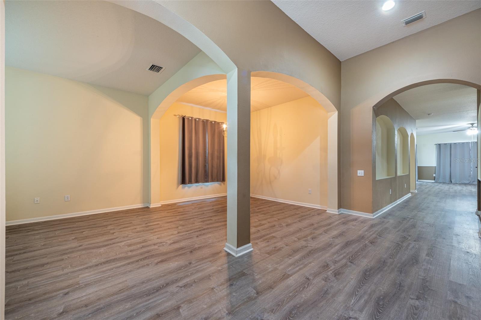 2044 HEARTLAND CIR, VALRICO, FL, 33594