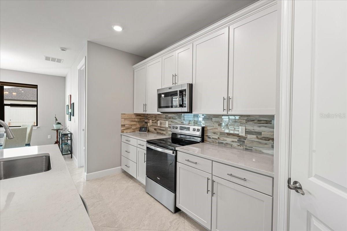 2462 GABEL OAK DR, NORTH PORT, FL, 34289