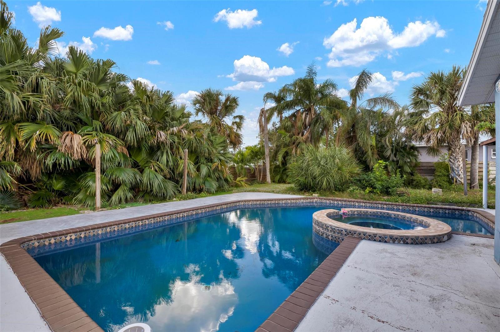 2332 PINEHURST ST, SARASOTA, FL, 34231