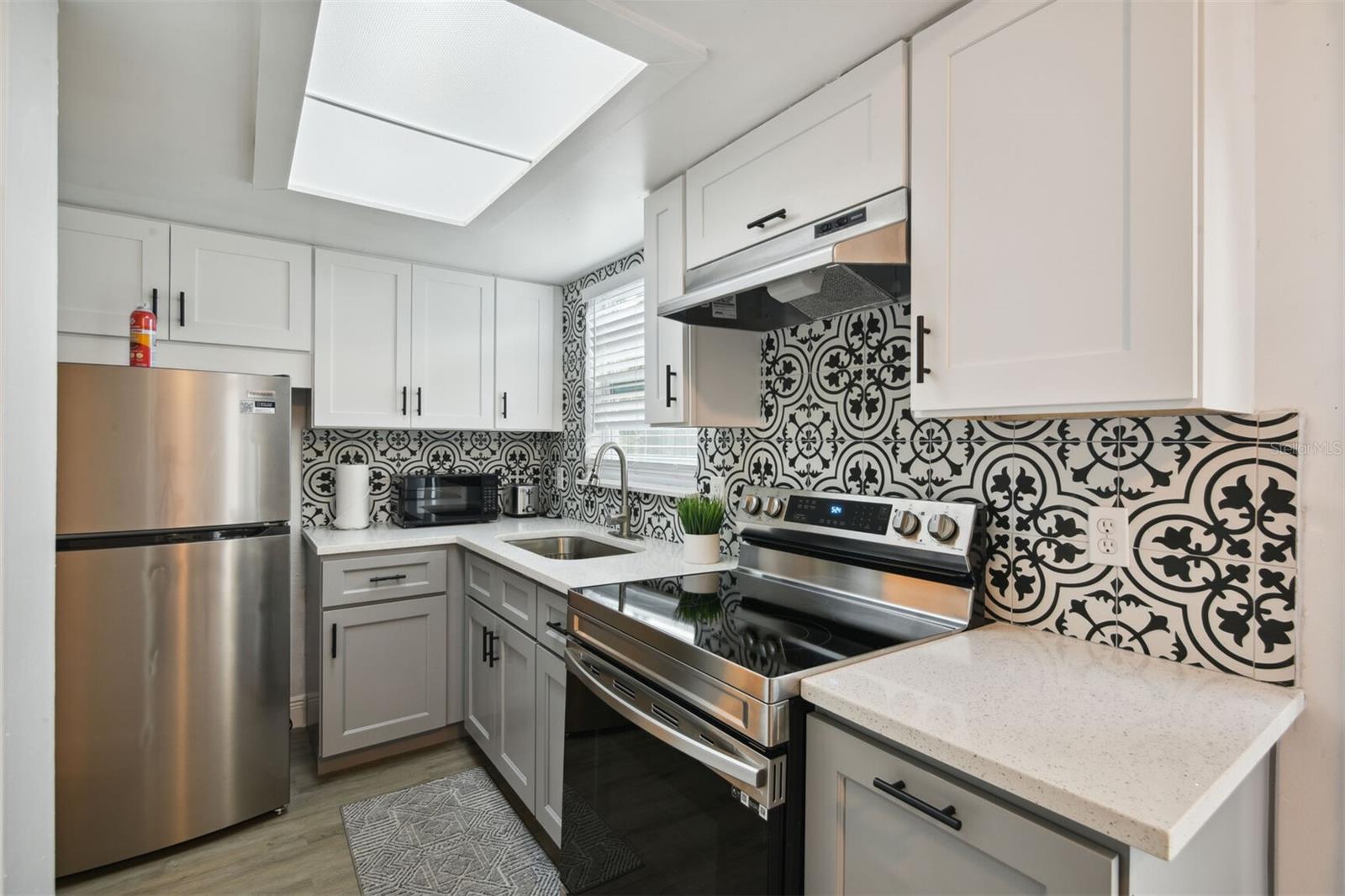 1024 MANOR DR #Unit B, ORLANDO, FL, 32807
