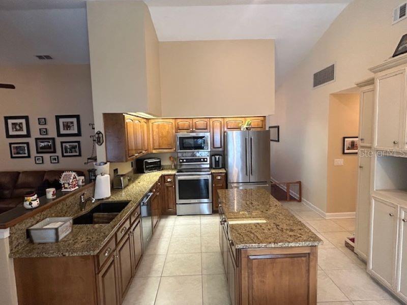 8332 GREEN BAY CT, ORLANDO, FL, 32819
