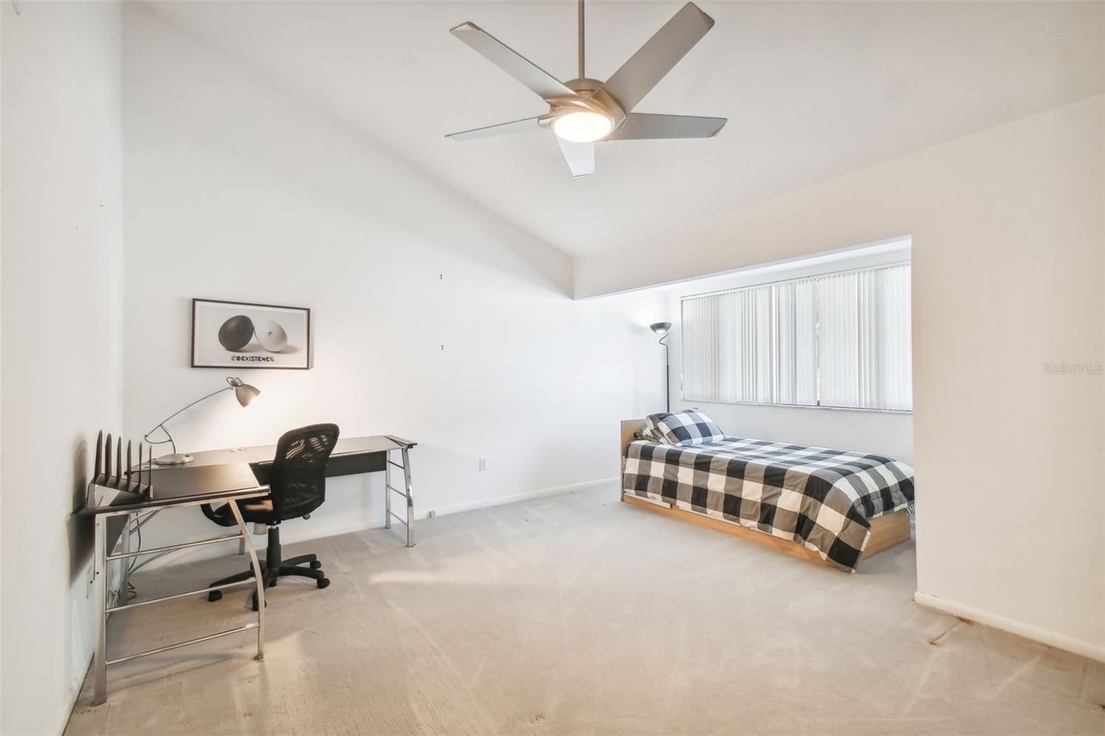 4220 FAIRWAY RUN #0, TAMPA, FL, 33618