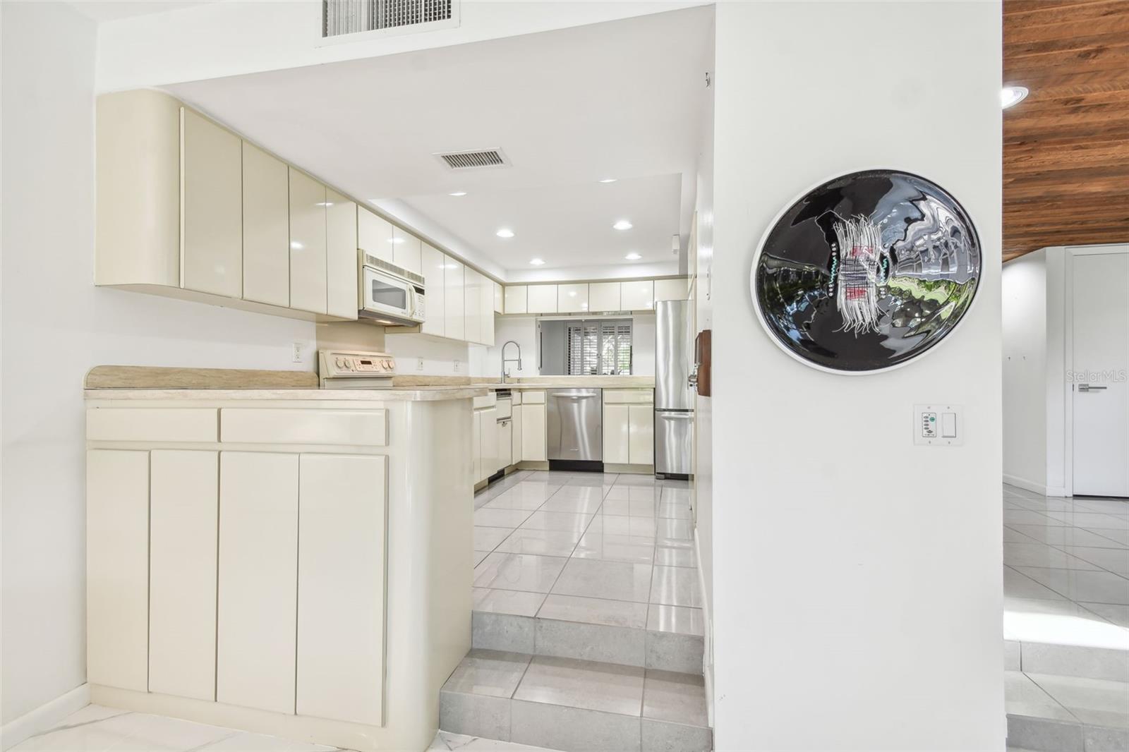 4220 FAIRWAY RUN #0, TAMPA, FL, 33618