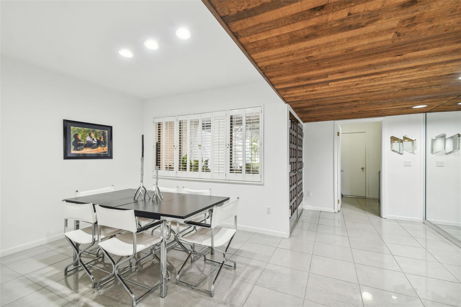 4220 FAIRWAY RUN #0, TAMPA, FL, 33618