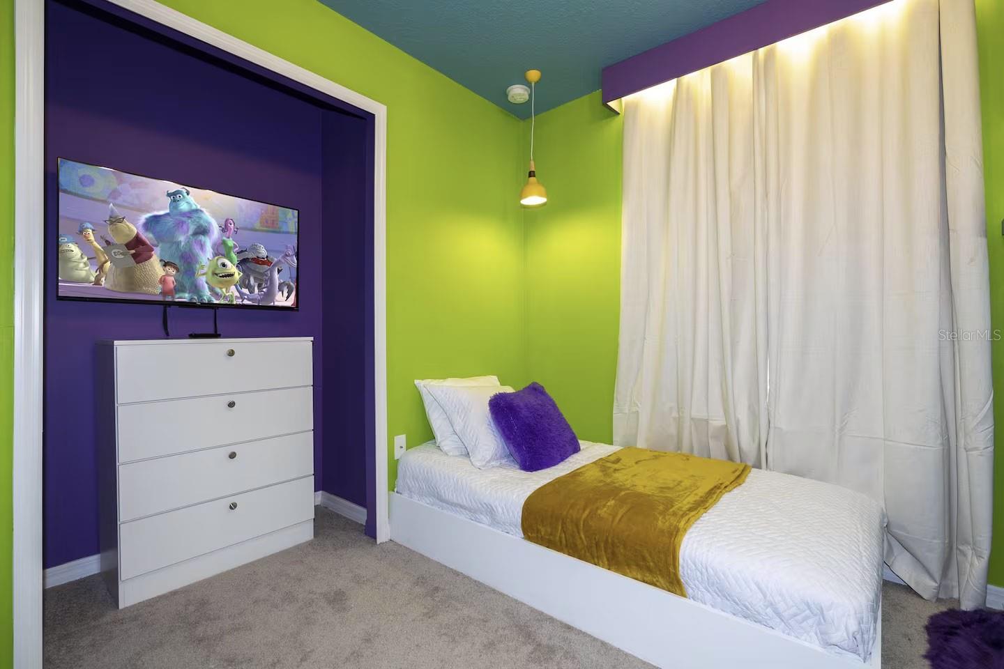 4294 LANA AVE, DAVENPORT, FL, 33897