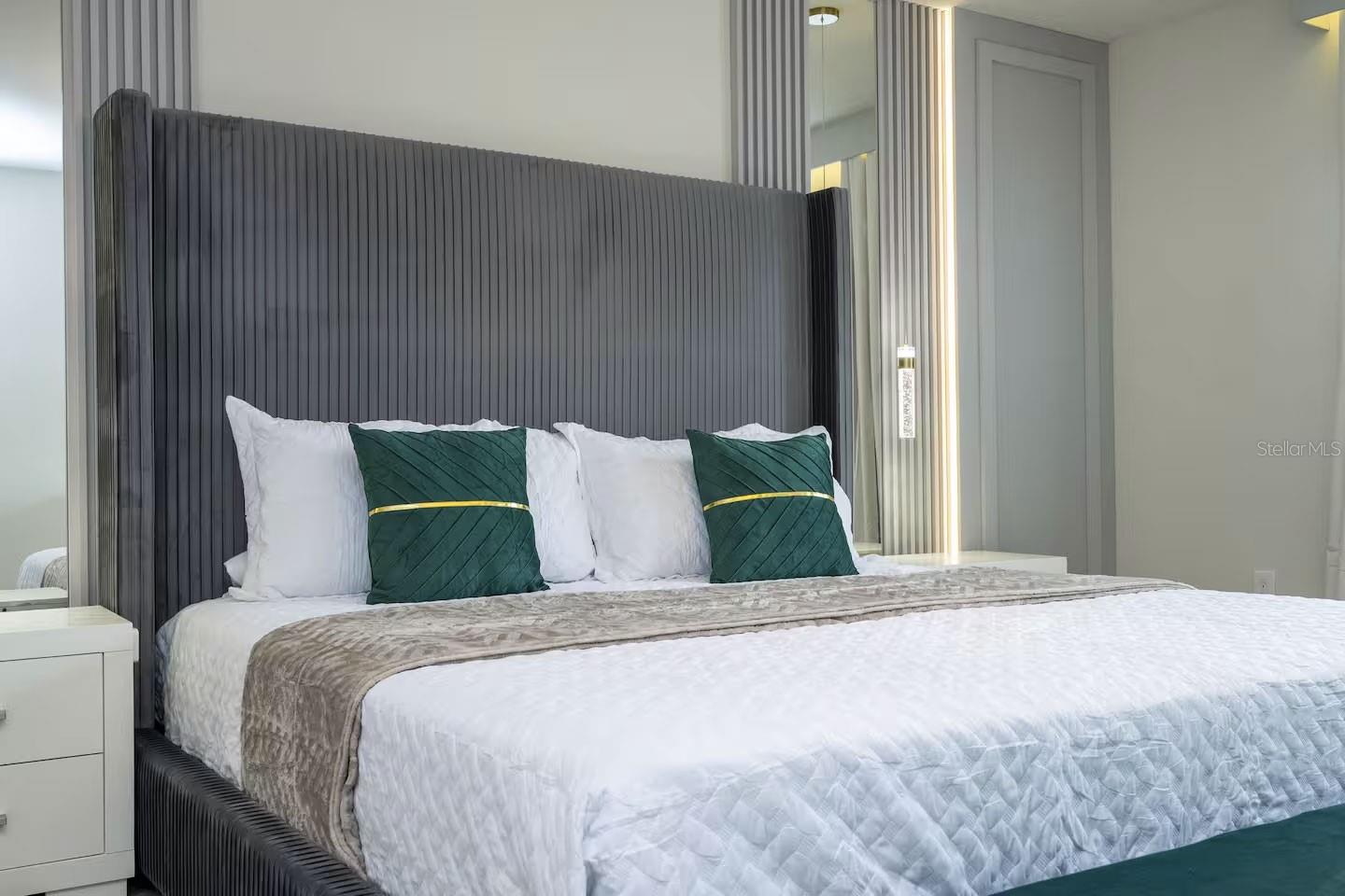 4294 LANA AVE, DAVENPORT, FL, 33897