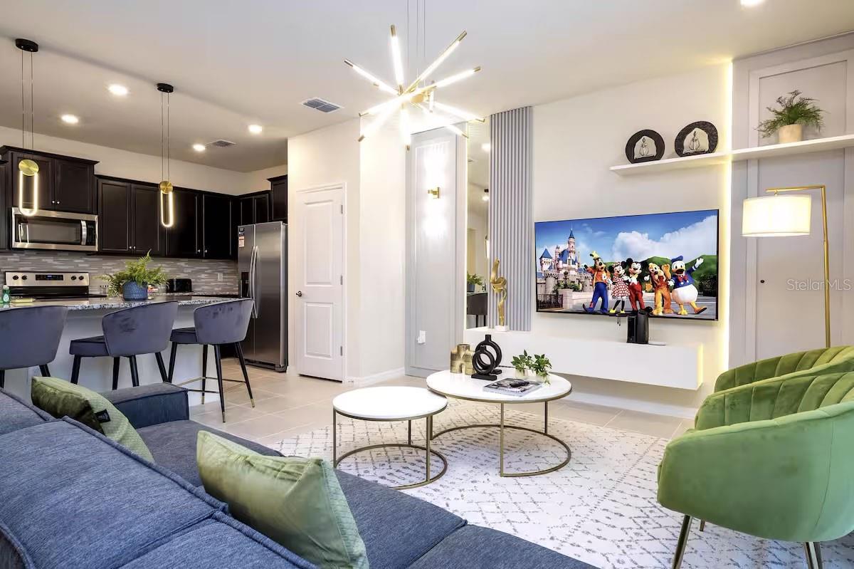 4294 LANA AVE, DAVENPORT, FL, 33897