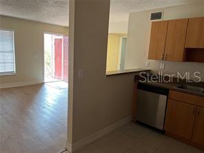 21038 VOYAGER BLVD #4, LAND O LAKES, FL, 34638