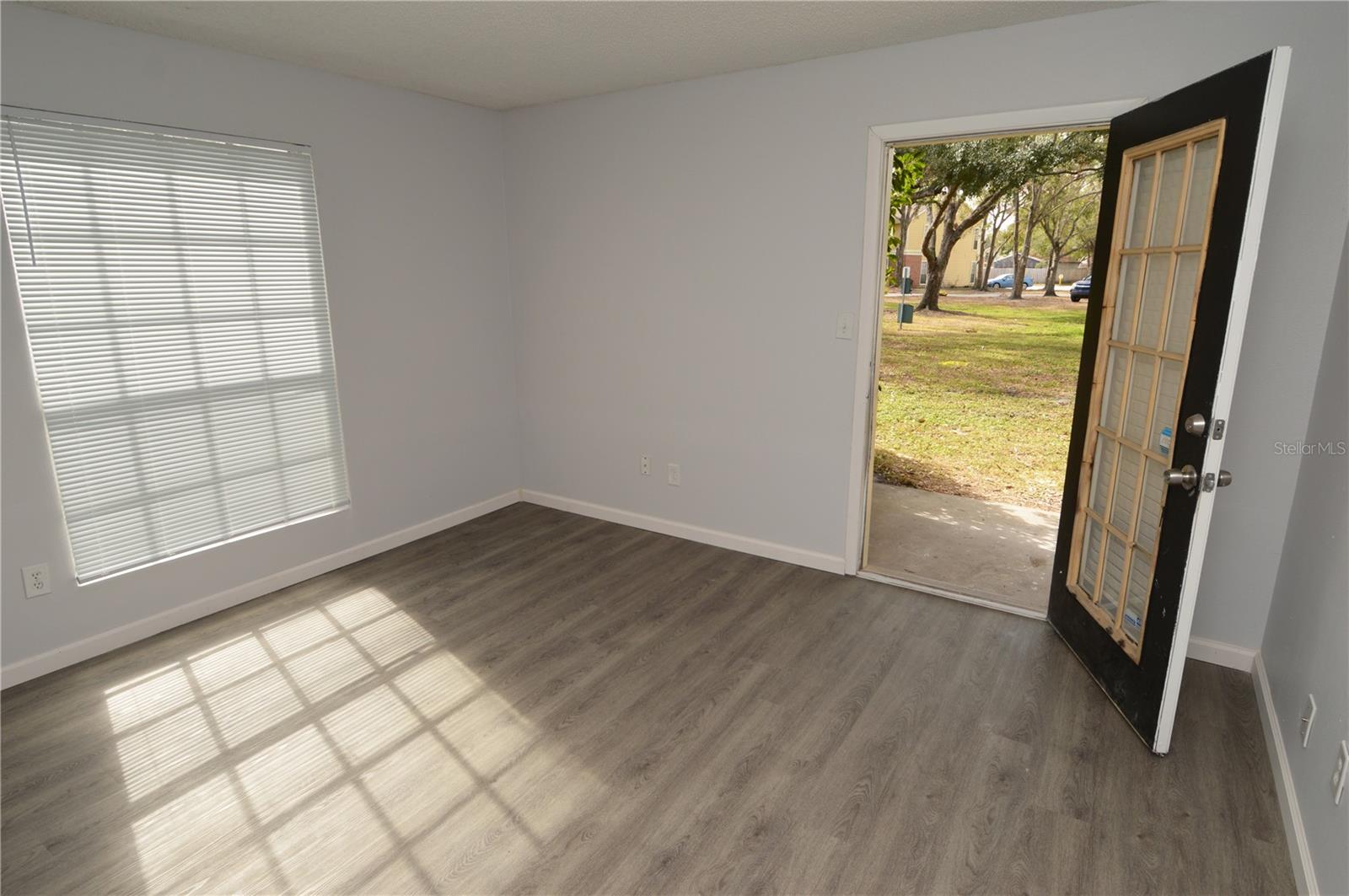 8630 MALLARD RESERVE DR #102, TAMPA, FL, 33614