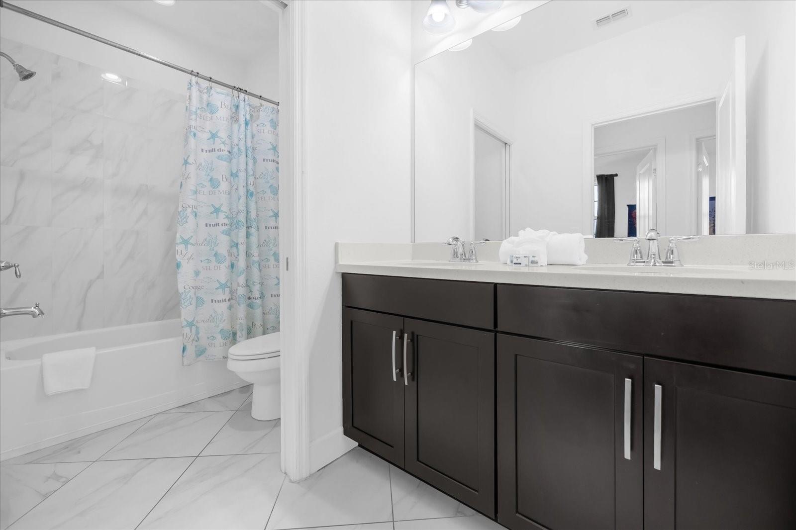 450 CAPTIVA DR, DAVENPORT, FL, 33896