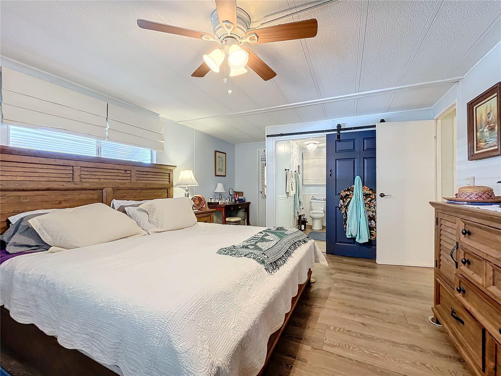 1132 BELMONT CIR, TAVARES, FL, 32778