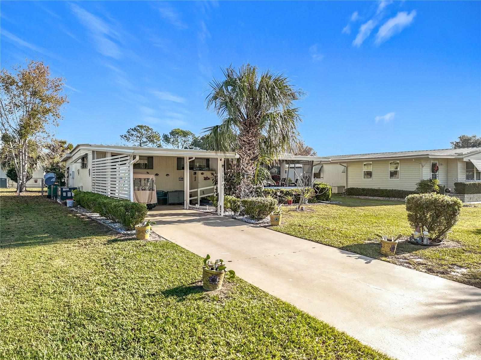 1132 BELMONT CIR, TAVARES, FL, 32778