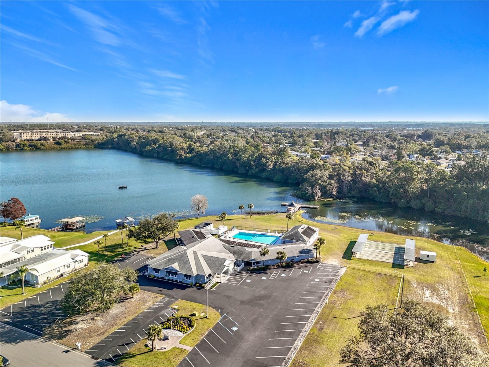 1132 BELMONT CIR, TAVARES, FL, 32778