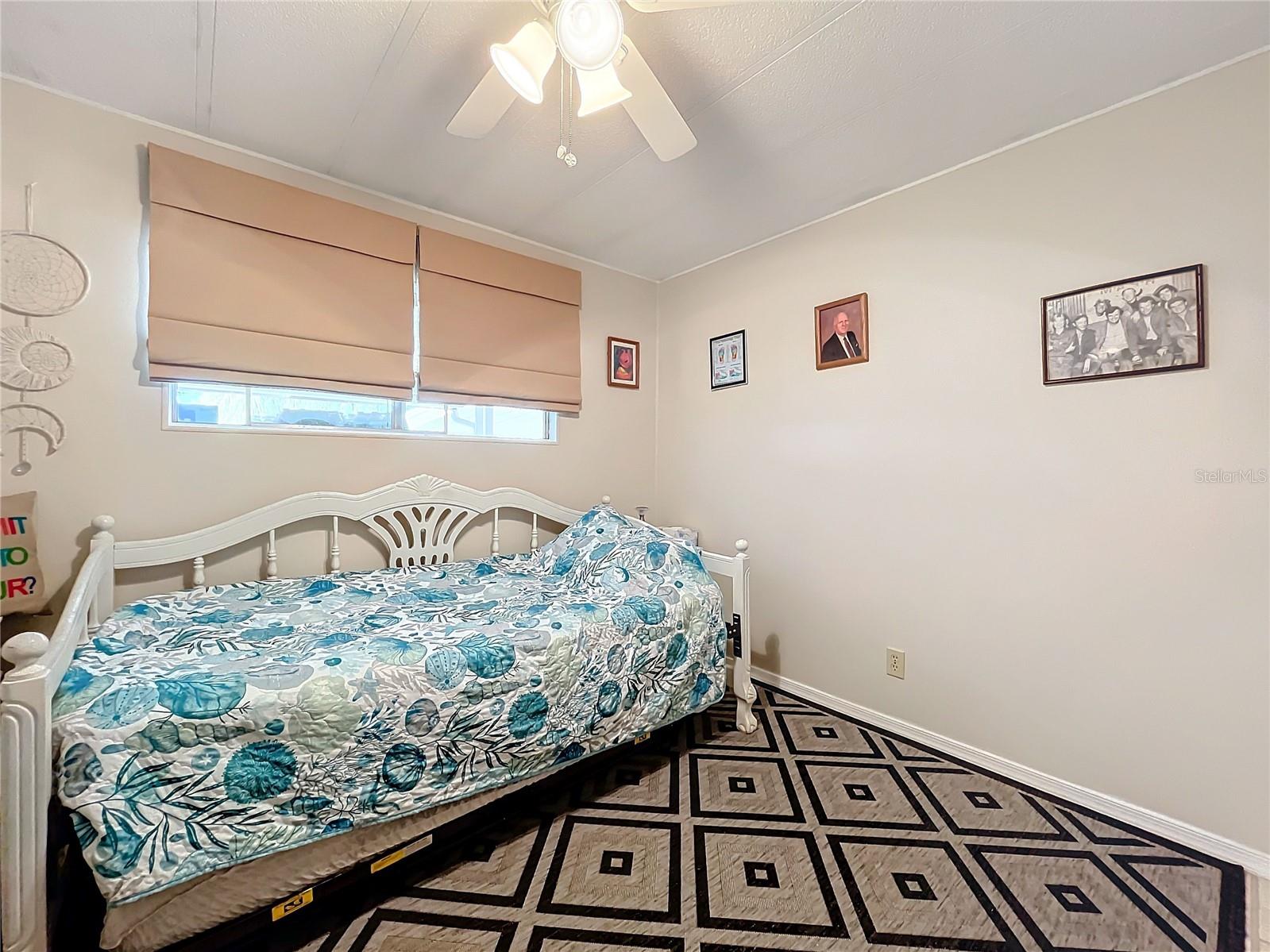 1132 BELMONT CIR, TAVARES, FL, 32778