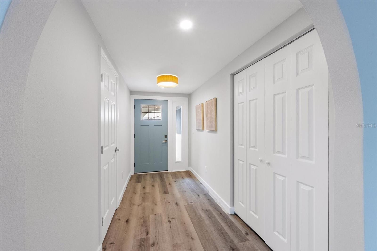 635 JAMAICA CIR E, APOLLO BEACH, FL, 33572