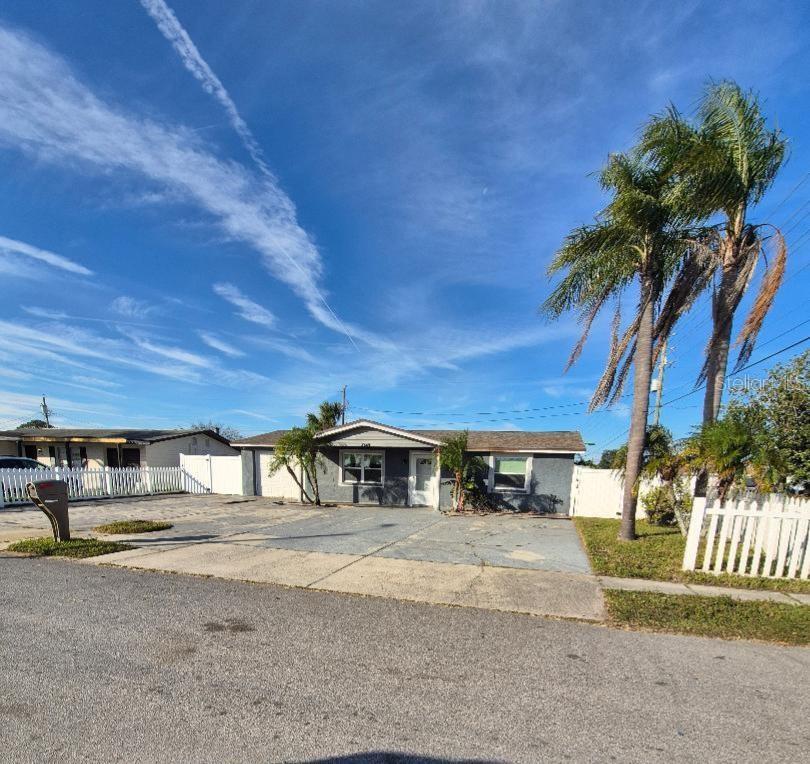 3445 BEDFORD ST, HOLIDAY, FL, 34690