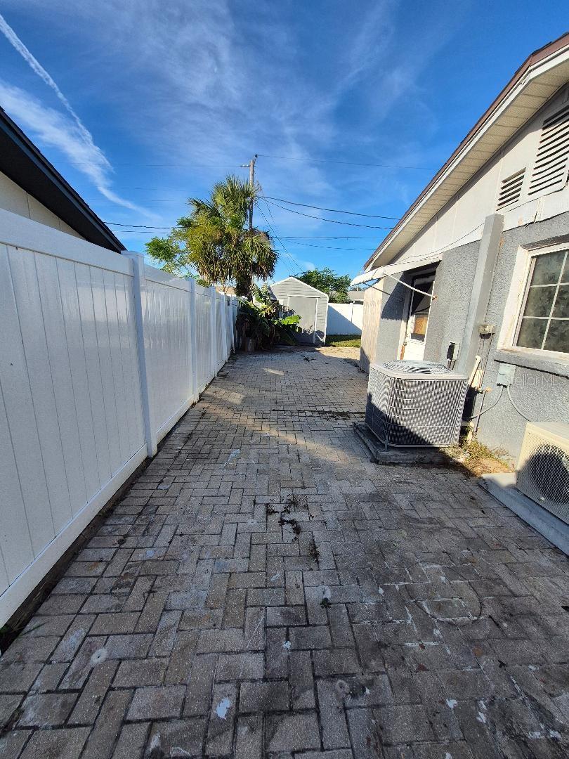 3445 BEDFORD ST, HOLIDAY, FL, 34690