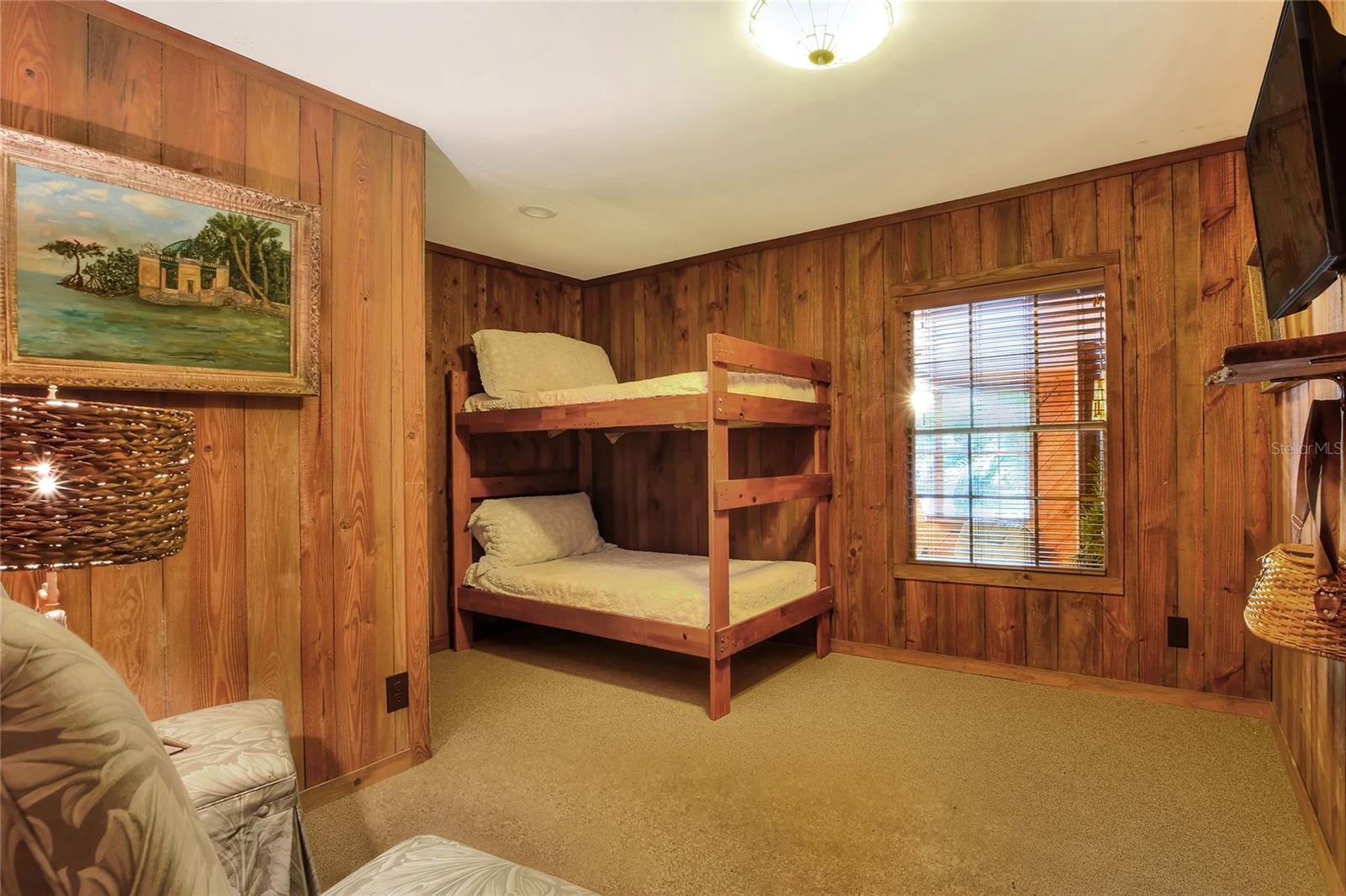 24120 MINK RD, ASTOR, FL, 32102