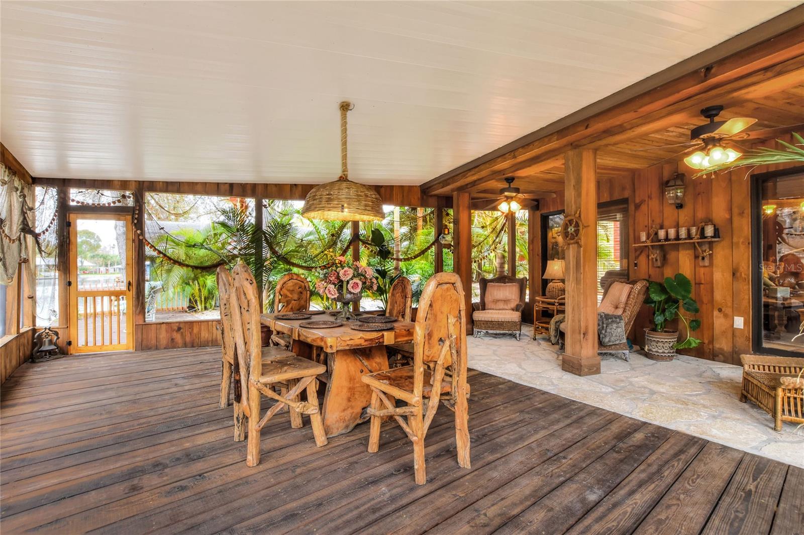 24120 MINK RD, ASTOR, FL, 32102