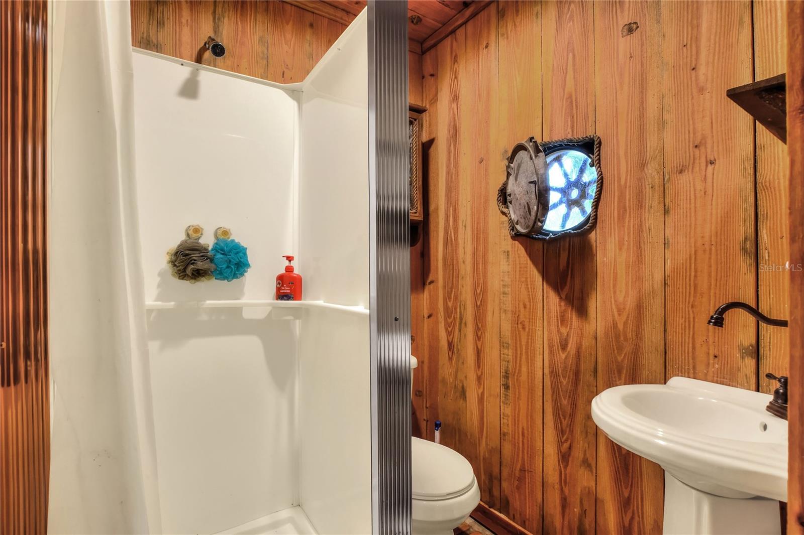 24120 MINK RD, ASTOR, FL, 32102